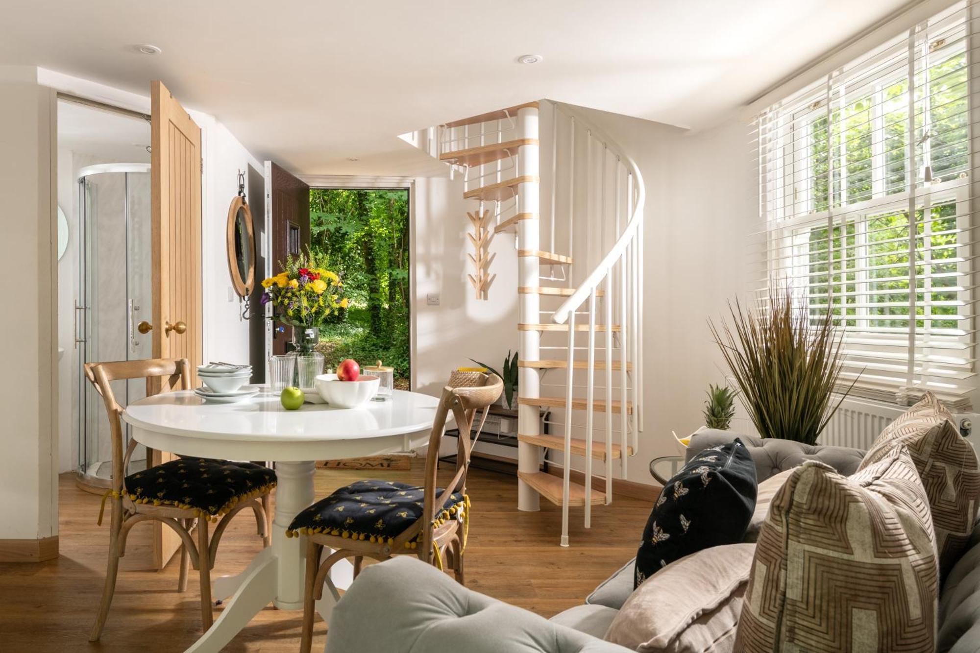Honeycombe - Treehouse In The Heart Of Dorset Villa Blandford Forum Eksteriør billede
